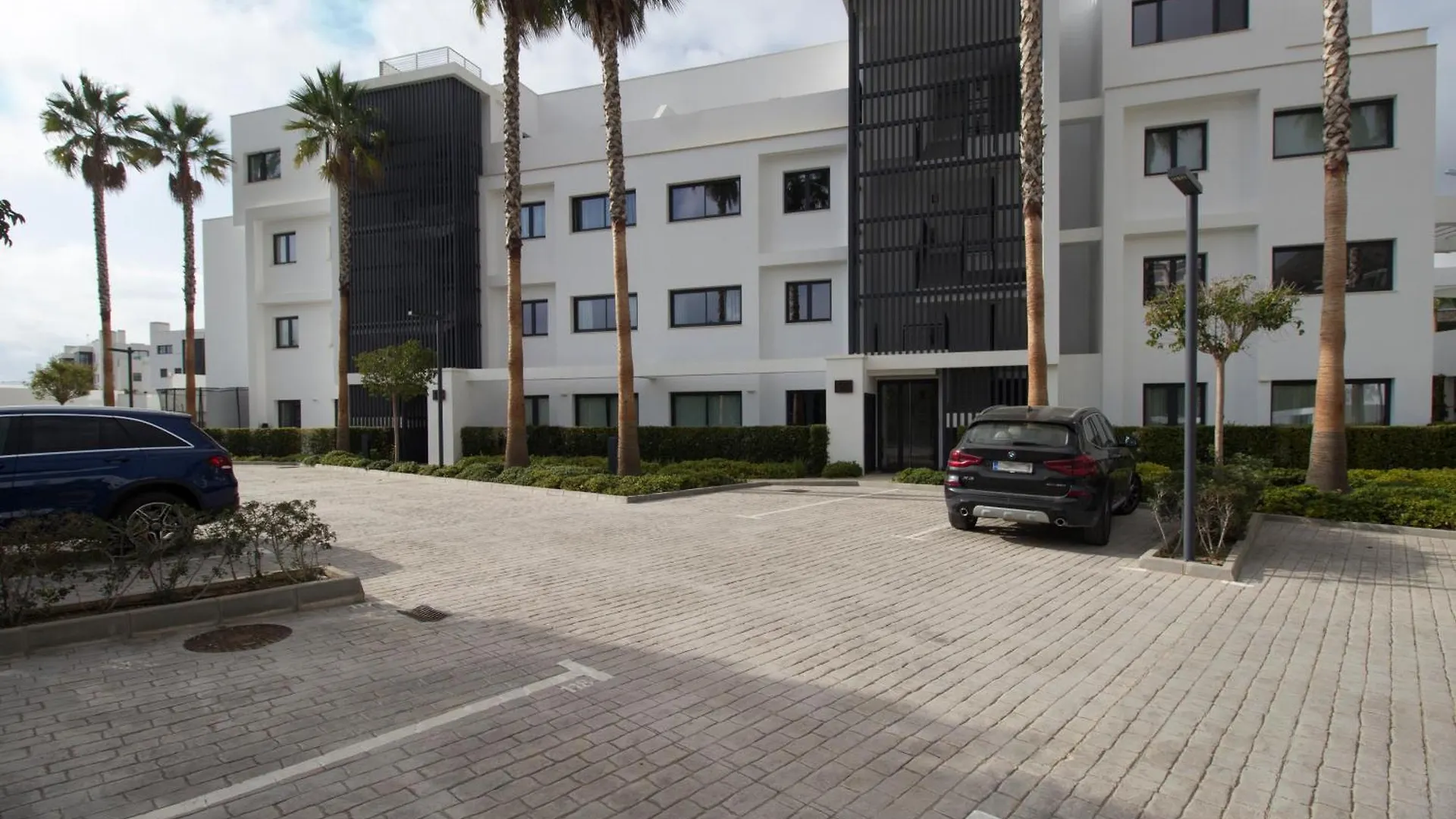 Happy Travel Higueron West Apartment Fuengirola Spain
